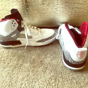 Jordan spizike size 8